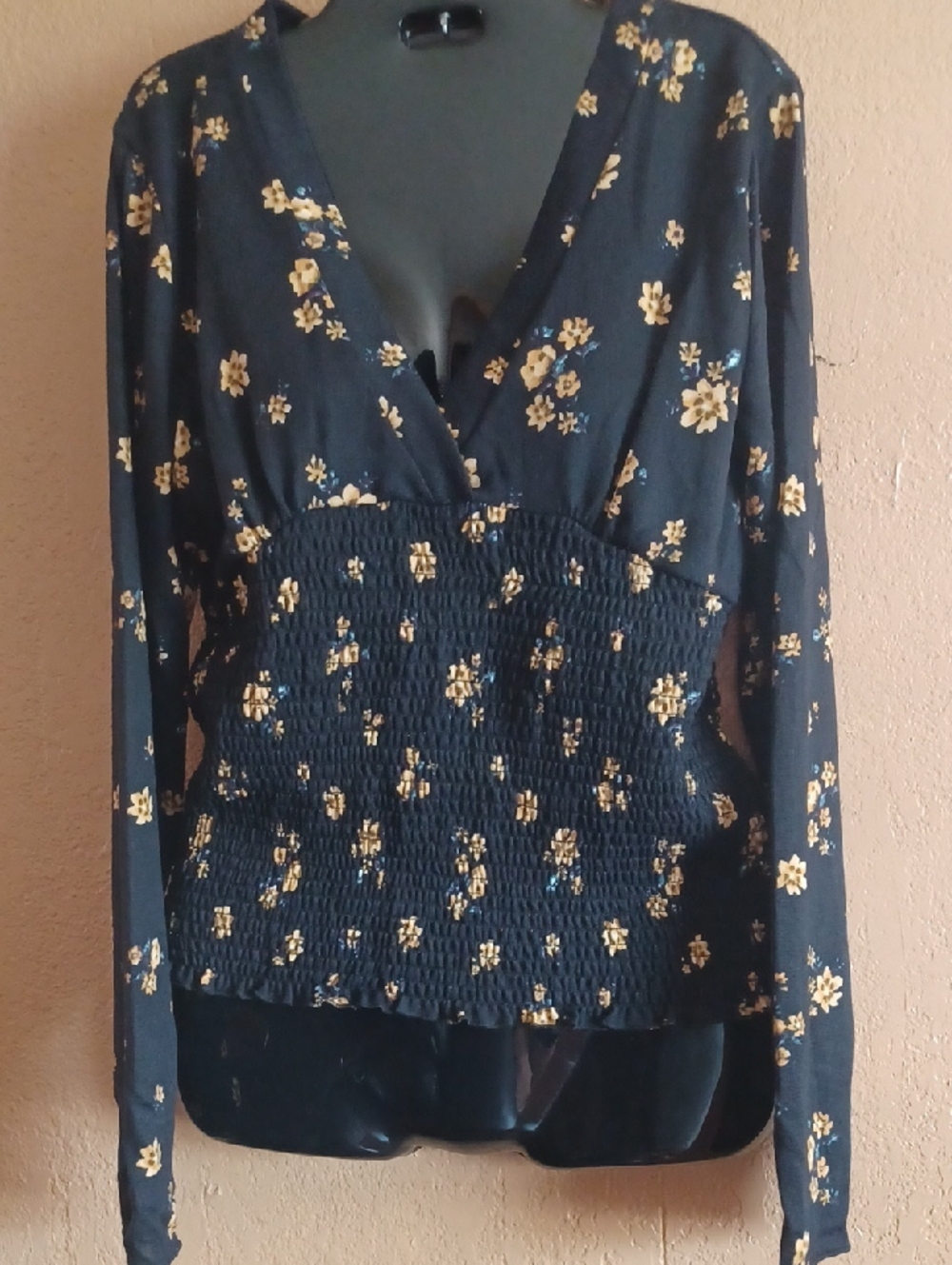 Freshman Black Long-Sleeve Floral Smocked V-Neck Blouse